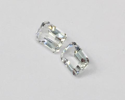 White Topaz  พลอยโทพาสขาว เหลี่ยมมรกต Emerald cut  เพชรแท้ พลอยแท้ พลอยเสริมดวง สีขาว ดูดวง ราศี เมษ ของขวัญวันเกิด แก้ชง เสริมการเงิน ใบเซอร์ ไลลา