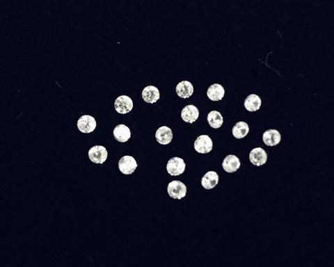 White Zircon พลอยเพทายขาวเหลี่ยมเพชร พลอยแท้ อัญมณีสีขาว ดูดวง เสริมดวง พลอยดิบ เพชร ราศี เมษ แหวนเพชร มีใบเซอร์ฯ diamond เพชร พลอยนพเก้า