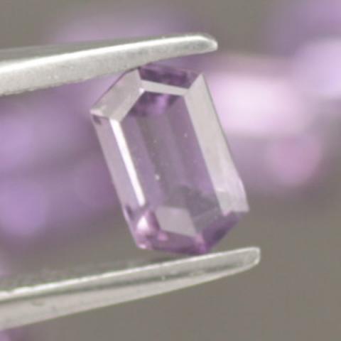 amethyst ring พลอยแท้ พลอยอะเมทิสต์ อัญมณี กุมภาพันธ์ สีม่วง หัวแหวน เสริมดวงวันเสาร์ พลอยเสริมทรัพย์ พลอยดิบ มีใบเซอร์ฯ