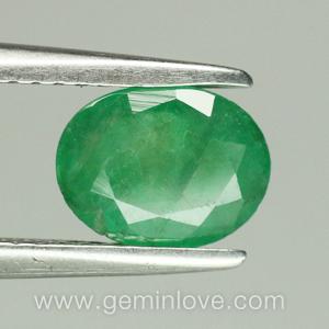 พลอยมรกต Emerald อัญมณีสีเขียว เสริมดวงวันพุธ เสริมราศีพฤษภา พลอยดิบ