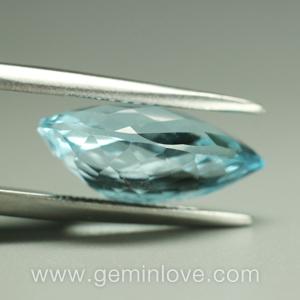 Blue Topaz พลอยบลูโทพาส พลอยสีฟ้า ต่างหู เสริมดวงวันศุกร์ เสริมราศีกันย์ พลอยดิบ พลอยแท้ มีใบเซอร์ฯ