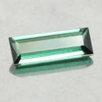 gemstone: กรีนทัวมาลีน-Green Tourmaline size: 9.7x3.5x2.7 carat: 0.88Ct.