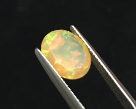 Fireopal พลอยโอปอล โอปอ พลอยเสริมดวงปีกุน แก้ชง เสริมราศีตุลย์ โอปอไฟ พลอยแท้ มีใบเซอร์ พลอยธรรมชาติ หินโอปอล เครื่องประดับโอปอล