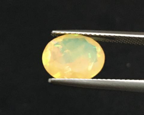 Fireopal พลอยโอปอล โอปอ พลอยเสริมดวงปีกุน แก้ชง เสริมราศีตุลย์ โอปอไฟ พลอยแท้ มีใบเซอร์ พลอยธรรมชาติ หินโอปอล เครื่องประดับโอปอล