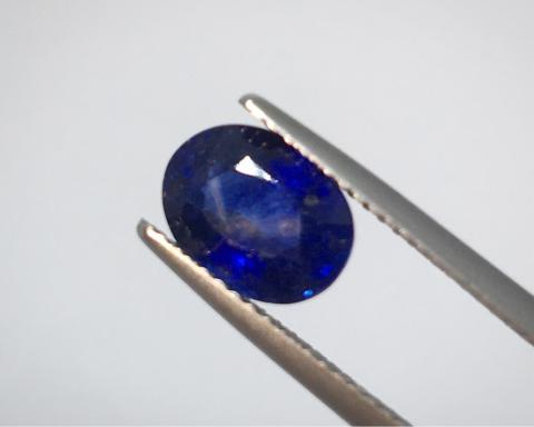 Blue Sapphire สร้อยข้อมือ พลอยแท้ราคาถูก พลอยไพลิน อัญมณีสีน้ำเงิน  ราศีกันย์ เสริมดวง แก้ชง ดูดวง หัวแหวน กำไล พลอยมีใบเซอร์