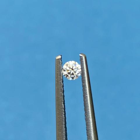 เพชรแท้10ตัง เพชรธรรมชาติ เพชรมีใบเซอร์ diamond เบลเยี่ยมคัด แหวนเพชร แหวนหมั้น แหวนแต่งงาน สั่งทำตัวเรือนเครื่องประดับ เพชรแท้ราคาโปรโมชั่น