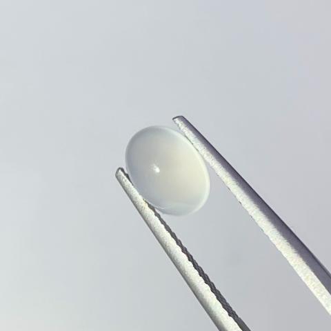 moonstone มูนสโตน พลอย มุกดาหาร พลอยตาแมว cat eye พลอยราศีเมถุน อัญมณี สีขาว เสริมดวง เสริมราศีเกิด พลอยแท้ 