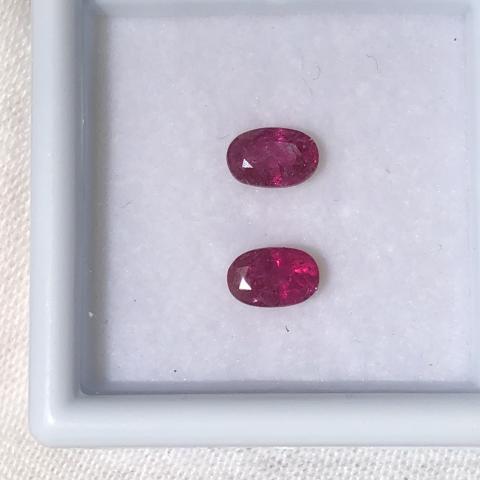 พลอยทับทิมสยาม พลอยทับทิมเผาเก่า Siamruby  ruby พลอยไทย พลอยแท้มีใบเซอร์ naturalruby 