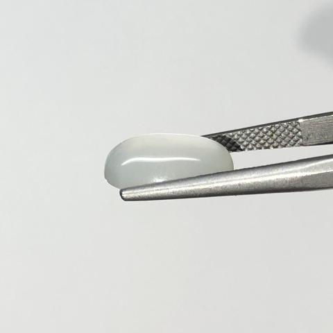 moonstone มูนสโตน พลอย มุกดาหาร พลอยตาแมว cat eye พลอยราศีเมถุน อัญมณี สีขาว เสริมดวง เสริมราศีเกิด พลอยแท้ พลอยสายมู