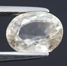 gemstone: เพทาย (Zircon) size: 9.0x7.2x4.5 carat: 3.08Ct.