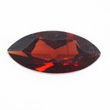 พลอยโกเมน 2.55 กะรัต gemstone: โกเมน-Garnet size: 14.6X6.8X3.8 carat: 2.55Ct.